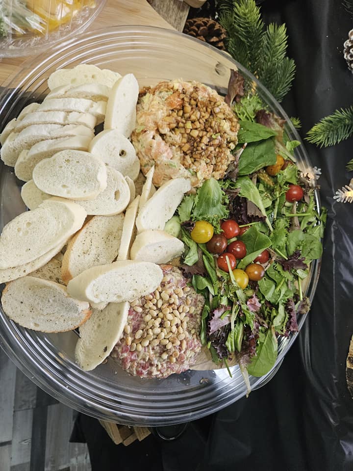 No photo description available.