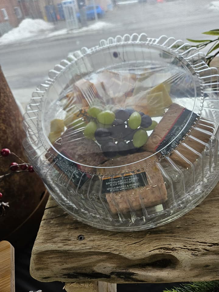 No photo description available.